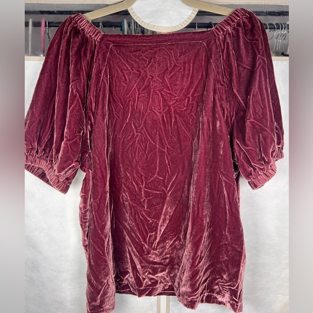 NWT Loft Velvet Puff Sleeve Top in a beautiful light burgundy color Sz XL - Picture 6 of 8